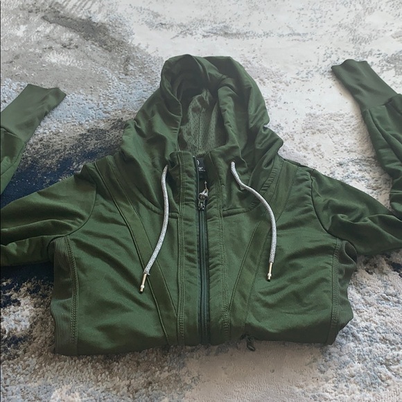 mondetta performance gear Tops - Mondetta Performance Gear Sports Zip-up